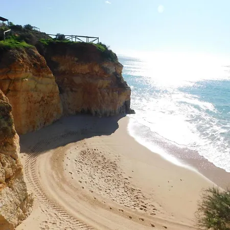 Encosta Do Vau פורטימאו